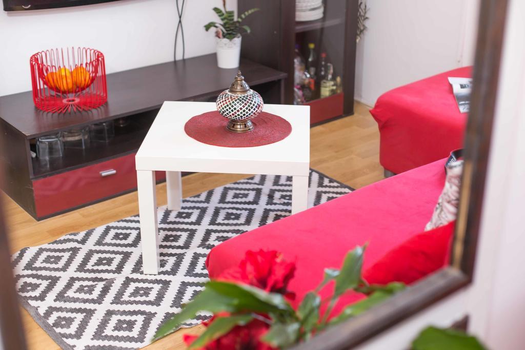 Red Valentino Apartment Split Exteriör bild